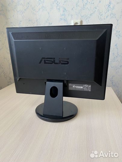 Монитор для компьютера 19 дюймов