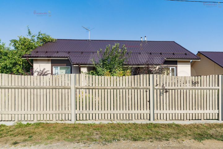 Коттедж 82 м² на участке 10 сот.