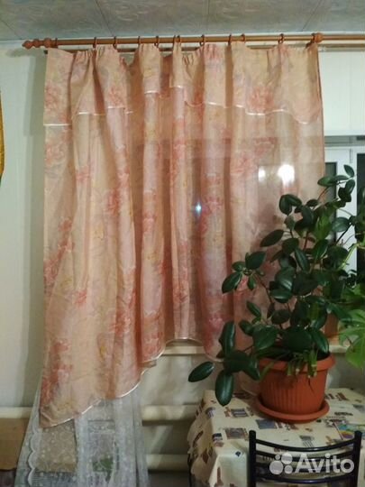 Занавеска короткая