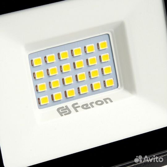 Прожектор уличный 30W LL-920 IP65 4000К 29495