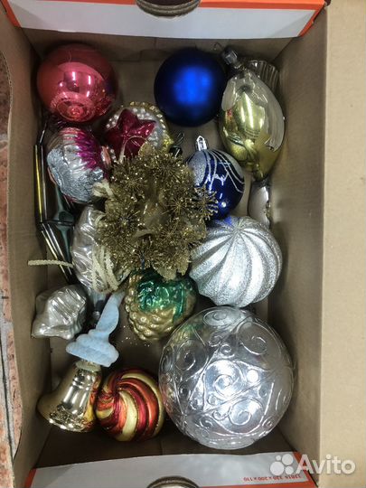 Новогодние игрушки