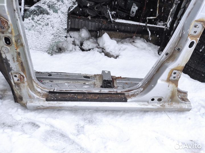 Лада ларгус порог левый стойка передняя центральна