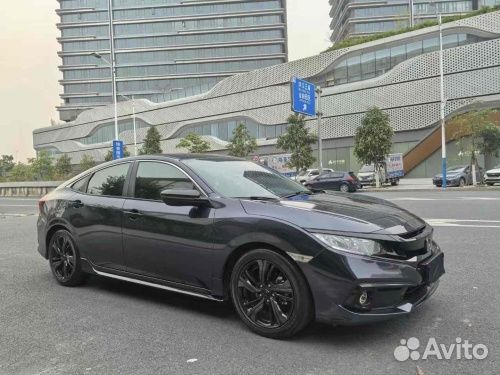 Honda Civic 1.5 CVT, 2021, 28 000 км