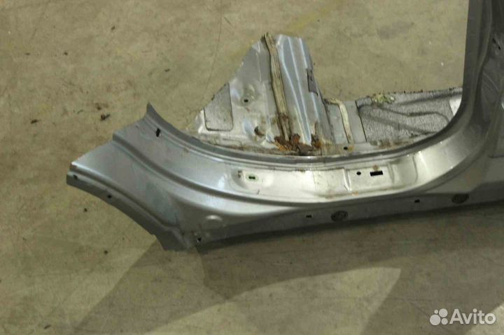 Порог правый железо Honda CR-V (Хонда ср-В) RE3 04