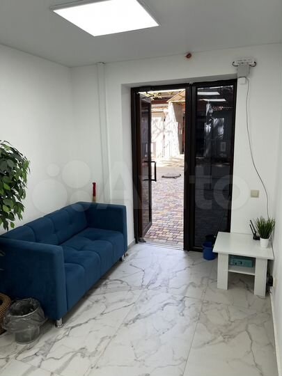 Торговая площадь, 13.7 м²