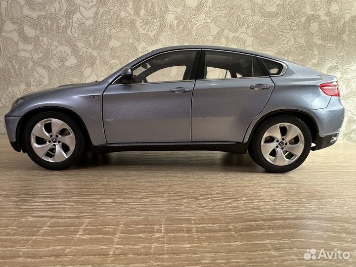 BMW X6 E71 ActiveHybrid 1:18 Kyosho