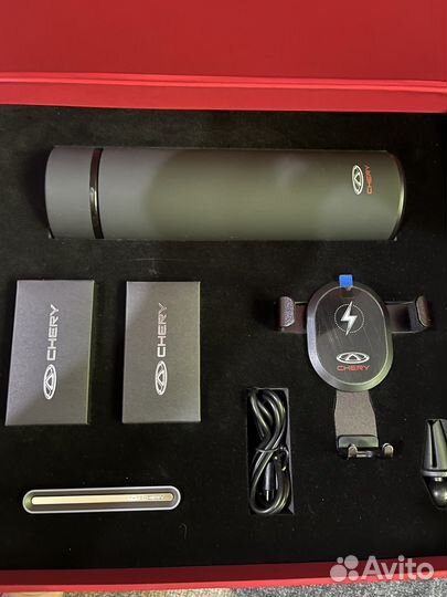 Подарочный бокс