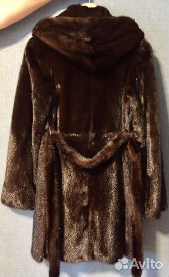 Продаётся шуба норковая