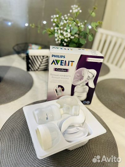 Молокоотсос ручной и полный набор avent philips