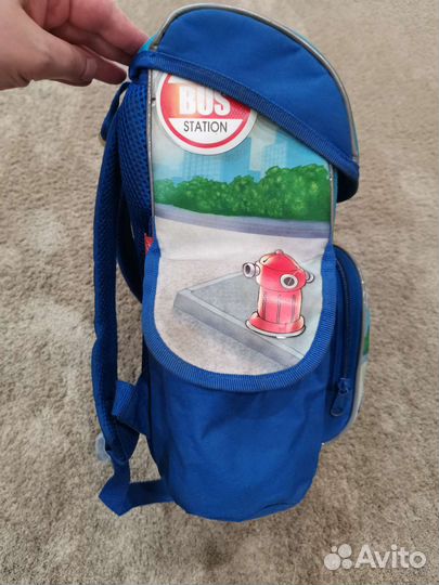 Рюкзак школьный