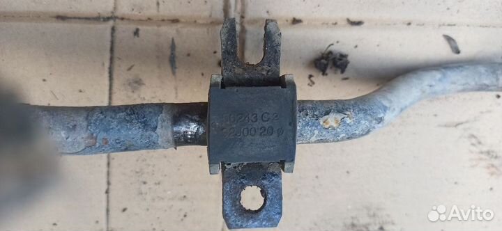 Стабилизатор передний Nissan Primera P11