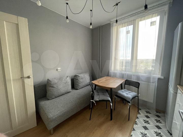 2-к. квартира, 40 м², 16/19 эт.