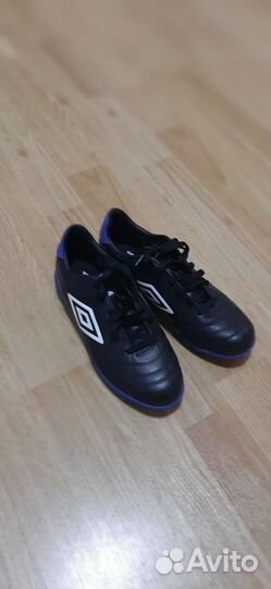 Сороконожки Umbro classico 37 размера