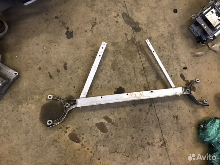 Audi A8 d3 4e распорка рамы поперечная