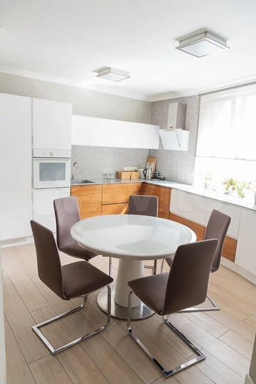 3-к. квартира, 101,9 м², 6/25 эт.