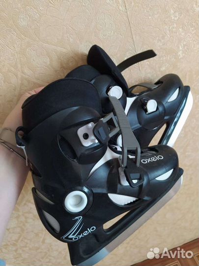 Коньки детские размер 32-34 цвет чёрный