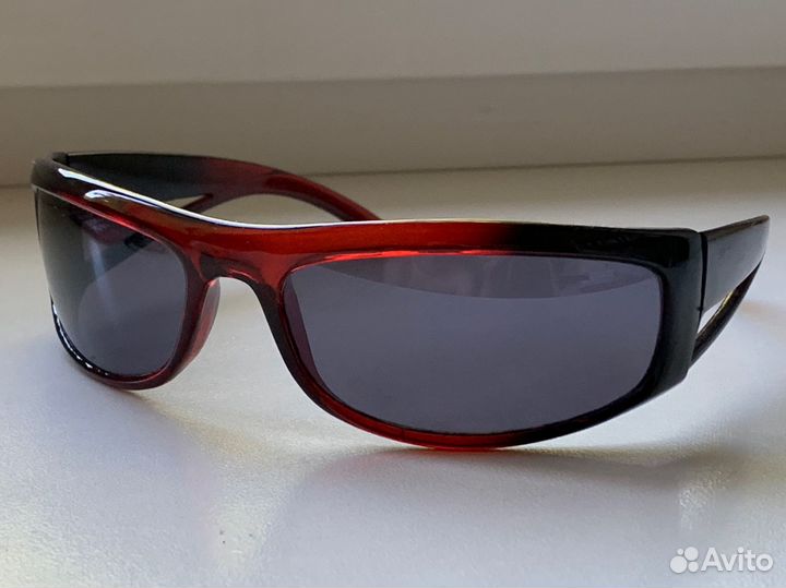 Очки спортивные