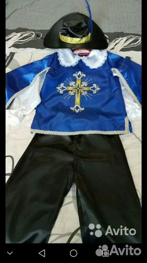 Прокат костюма мушкетера