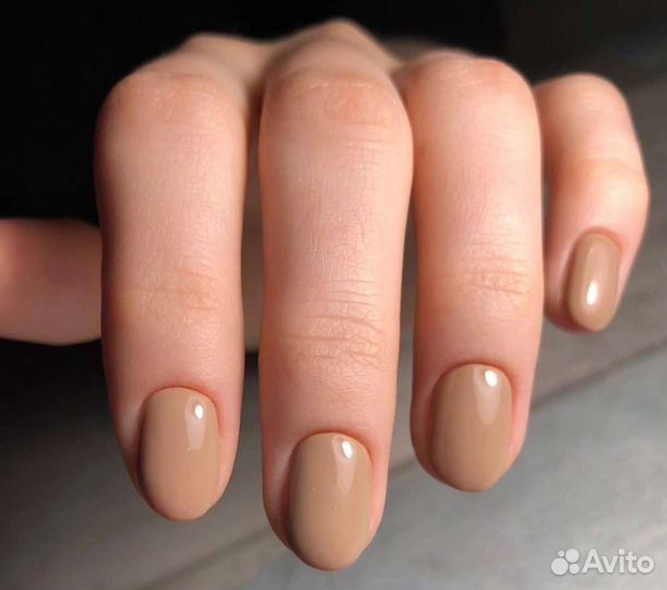 Маникюр и педикюр