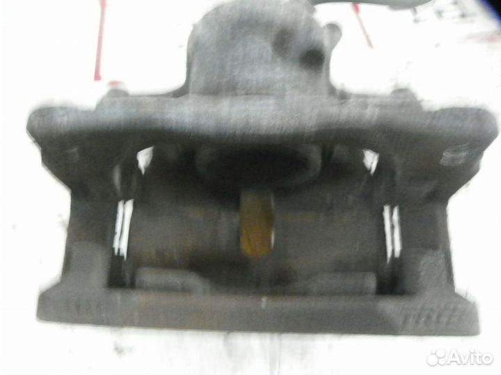 Суппорт тормозной передний правый Suzuki SX4