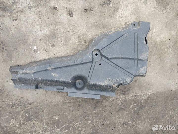 Защита днища правая Mercedes-Benz GLE W166