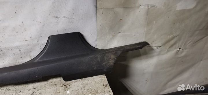 Накладка порога внутренняя правая Опель Astra H