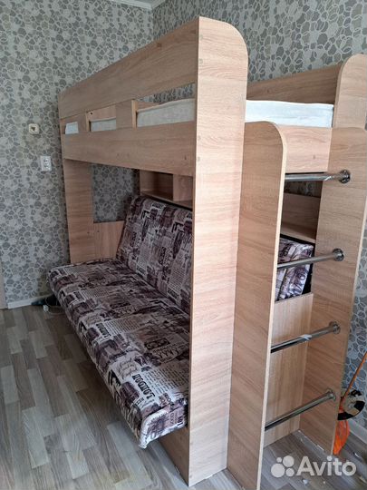 Двухъярусная кровать бу