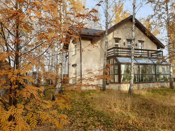 Коттедж 391 м² на участке 23 сот.