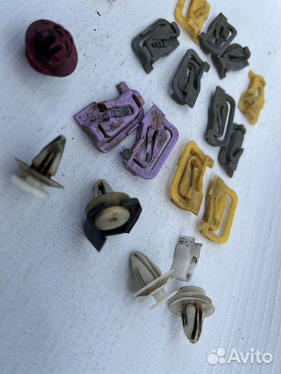 Клипсы lancer 9