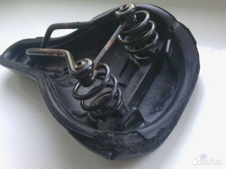 Седло для велосипеда (Италия)