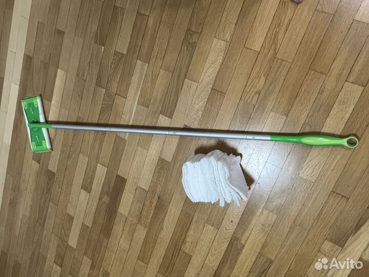 Swiffer швабра и 25 салфеток новых