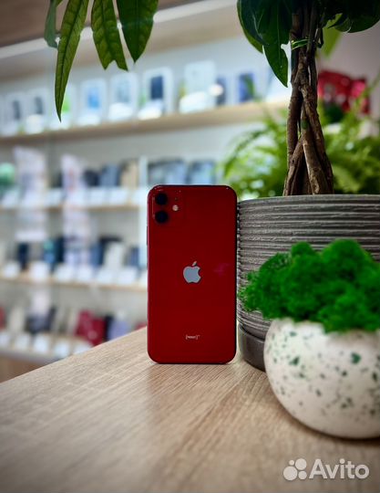 iPhone 11, 64 ГБ