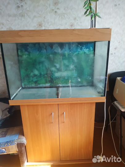 Аквариум с тумбой