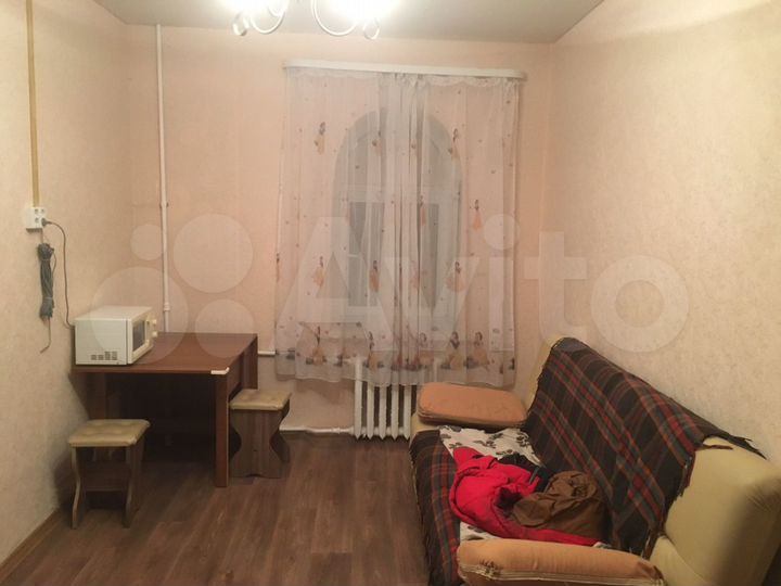 Комната 14 м² в 1-к., 3/3 эт.