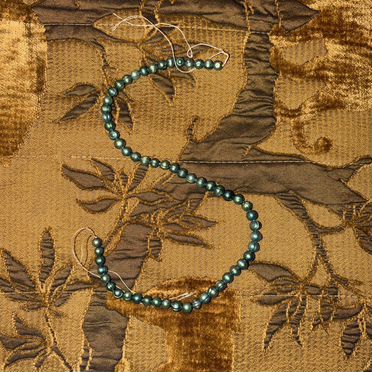 Ожерелье из черного жемчуга