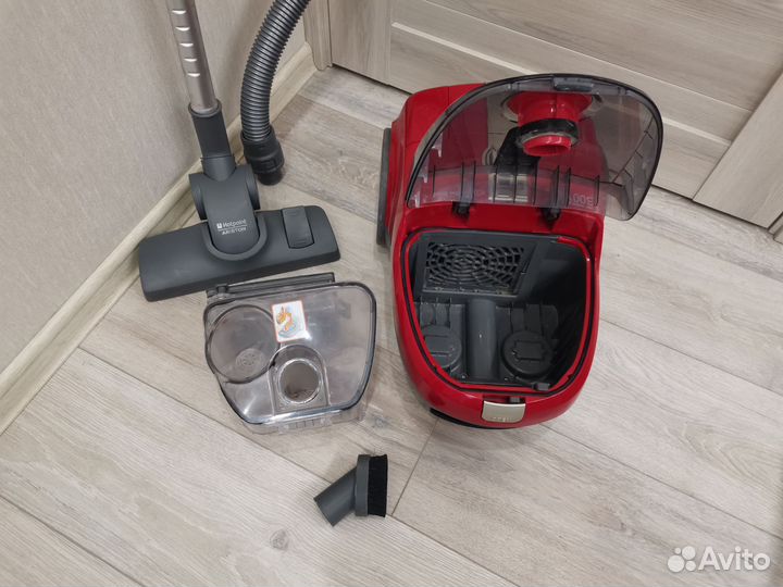 Пылесос Hotpoint-Ariston