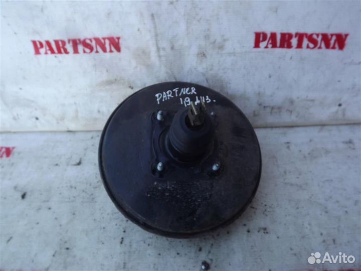 Усилитель тормозов вакуумный Пежо Партнер M49