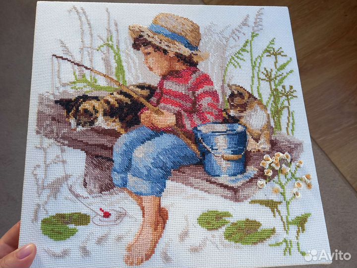 Картина интерьерная, вышитые крестиком