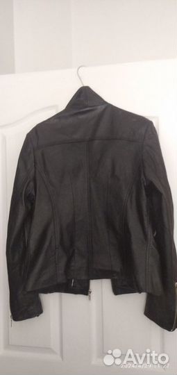 Кожаная куртка женская р.50