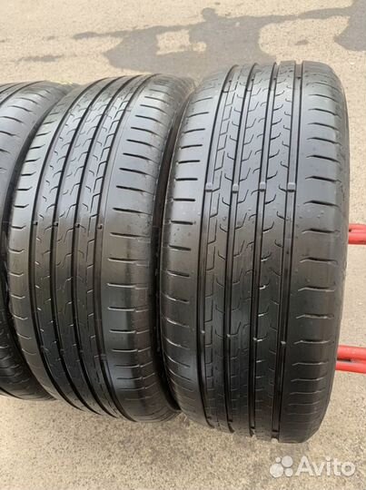 Continental EcoContact 6 215/50 R18