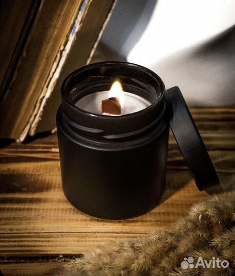 Ароматическая свеча в банке