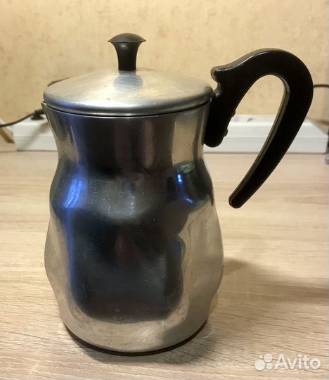 Кофейник (молочник) металлический. СССР