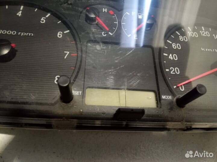 Панель приборов (щиток) Hyundai-Kia Sonata EF 2001