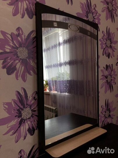 Зеркало для туалетного столика
