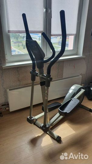 Эллиптический тренажер torneo