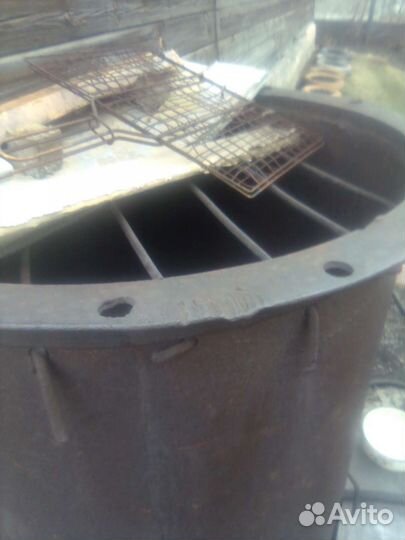 Коптильня холодного и горячего копчения