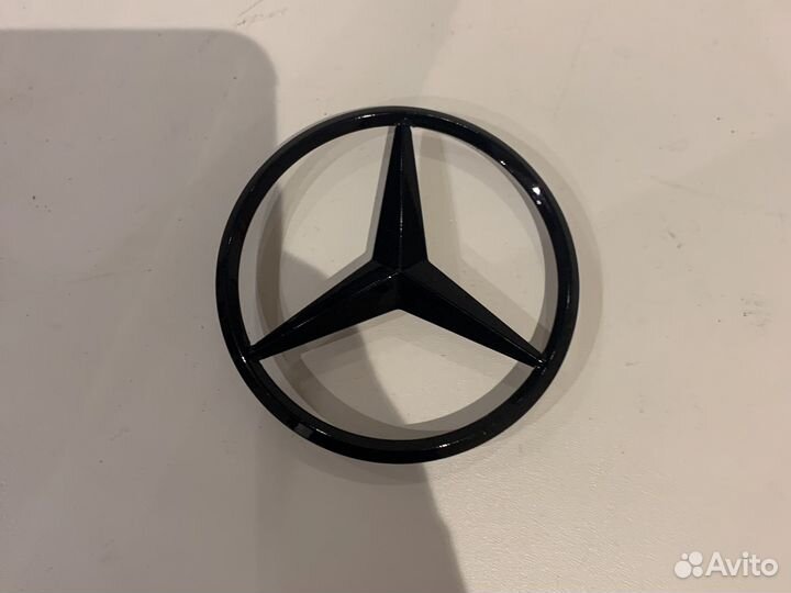 Шильдик mercedes