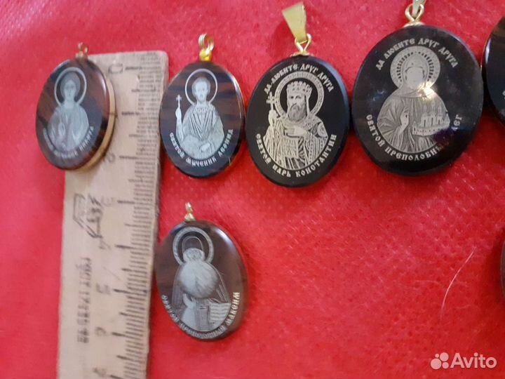 Кулоны обсидиан по именам