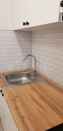 2-к. квартира, 46 м², 1/4 эт.