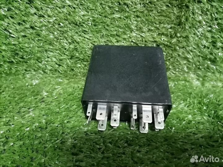 Реле управления системой контроля фар 4B0919471 Au